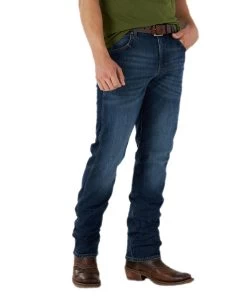 Wrangler Men's Retro Slim Fit Straight Leg Jean